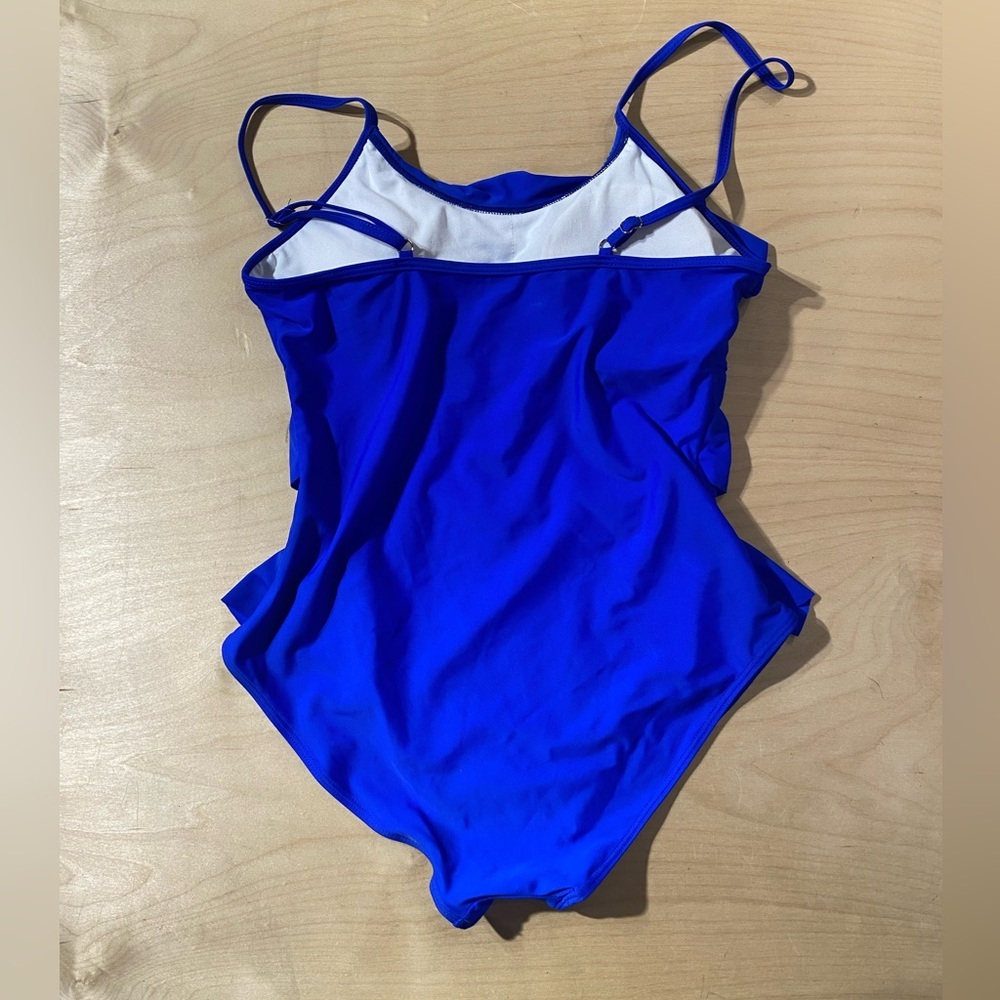 Blue Ruffled Swimsuit Large (OX) - Picture 7 of 10